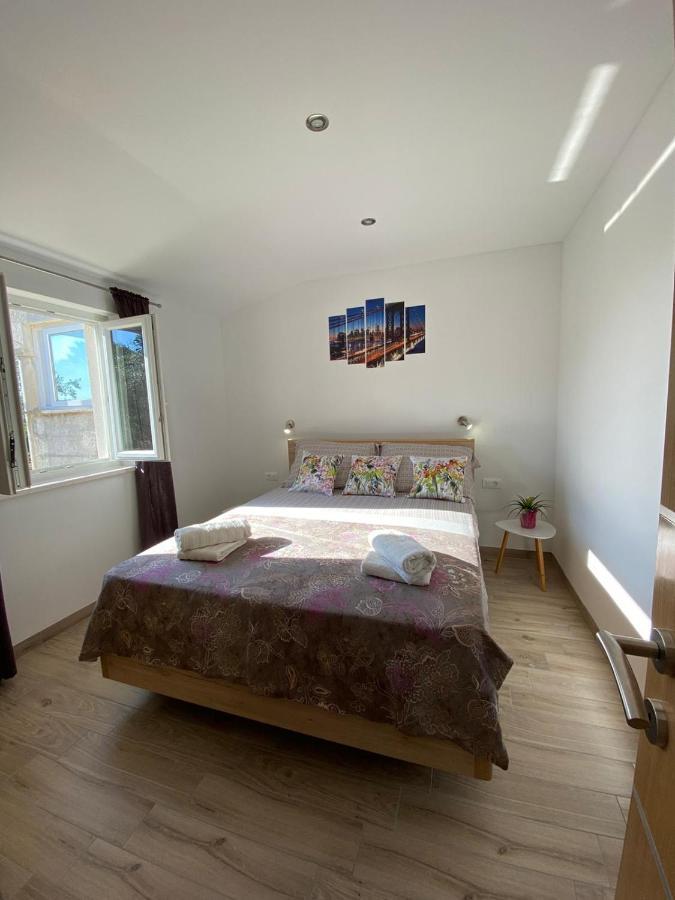 Guest House Ada Galižana 외부 사진